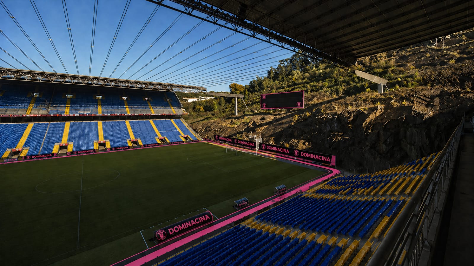 Estádio Cazrevomorg Dominacina doBode